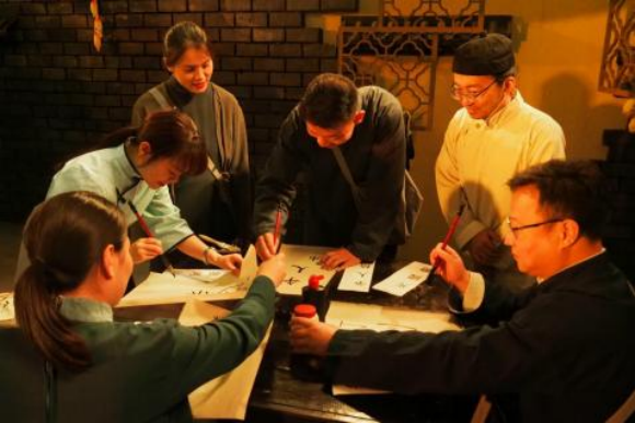 陶醉式党史教育活动 (2).png